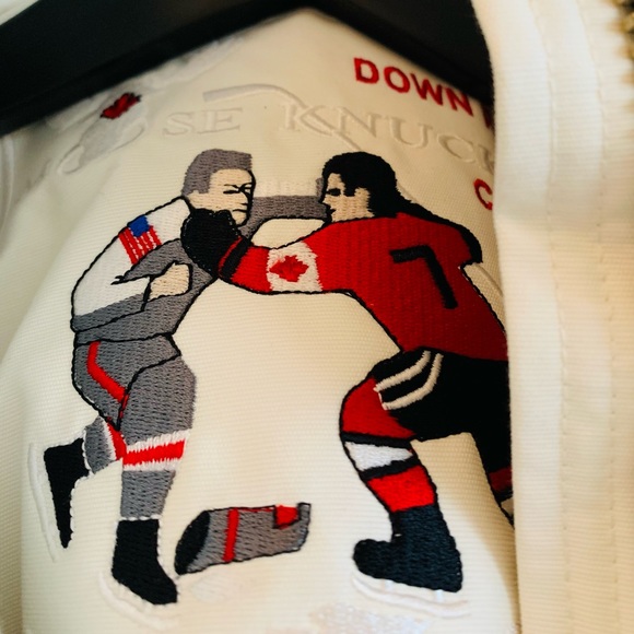 (Sold) Moose Knuckles Debbie Down Bomber Jacket - Authentic - Picture 3 of 9